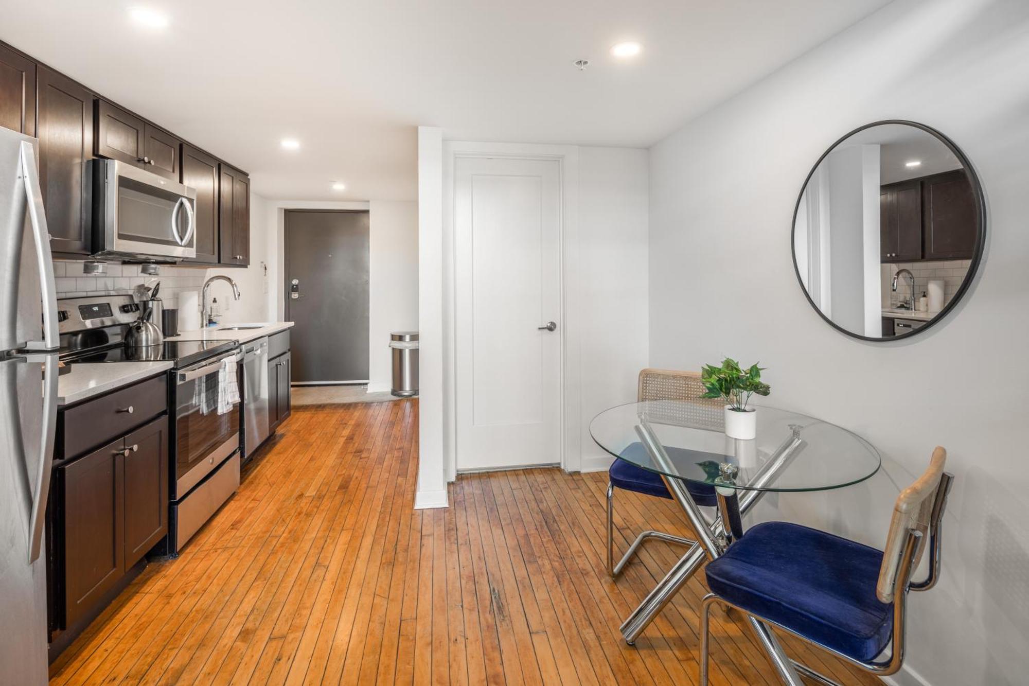 Sosuite At West Lofts - West Appart hôtel *