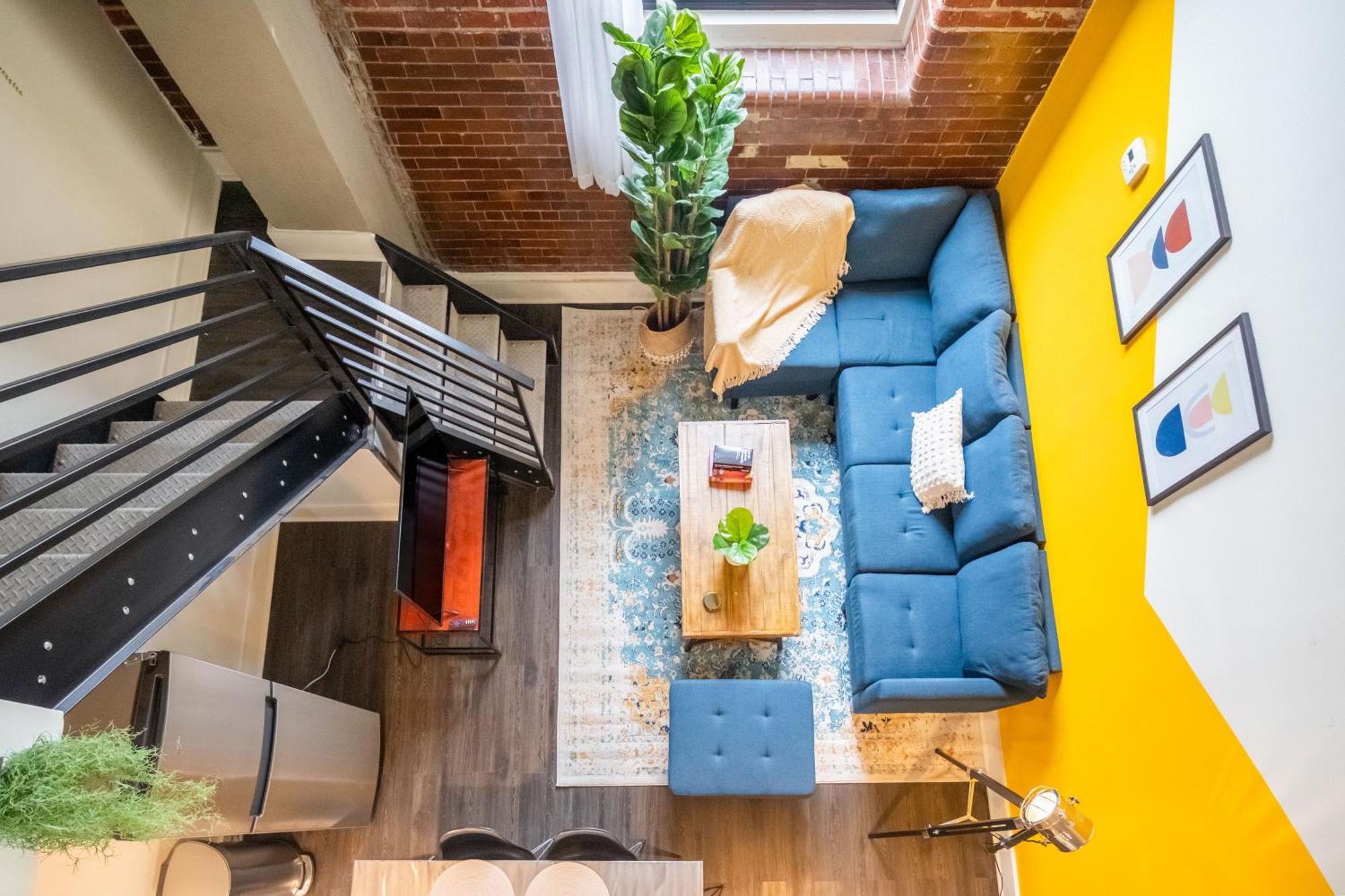 Sosuite At West Lofts - West *
